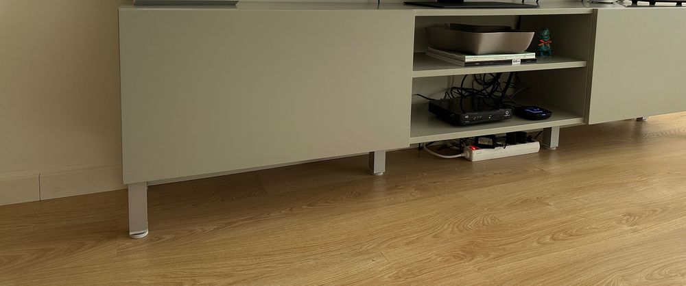 Móvel Suspenso/ ou com pés