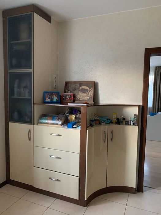 Продам 2 комнатную квартиру с новым ремонтом на Салтовке ТРК Украина