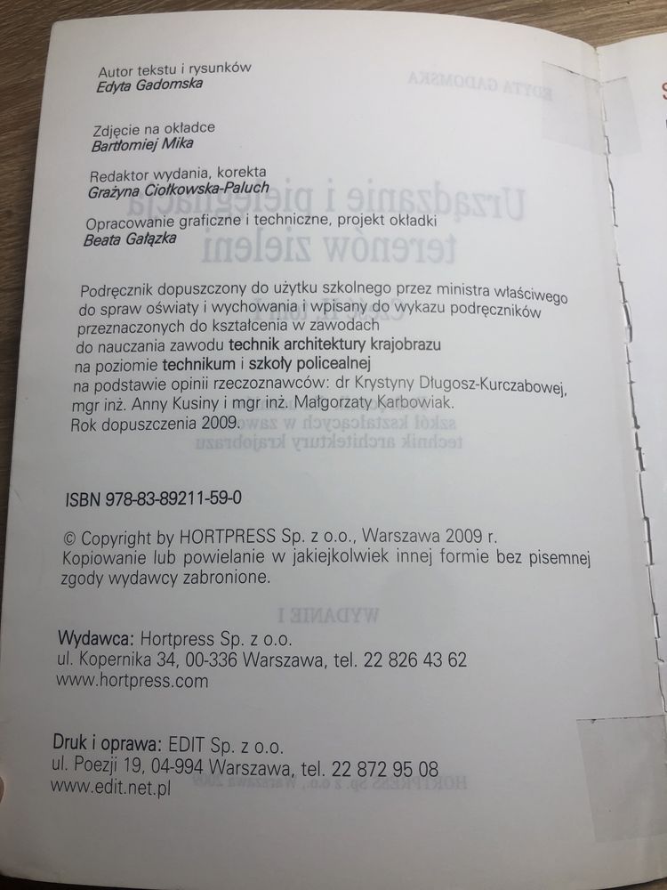 Książka urządzanie i pielęgnacja terenów zieleni cz. 2 tom 1