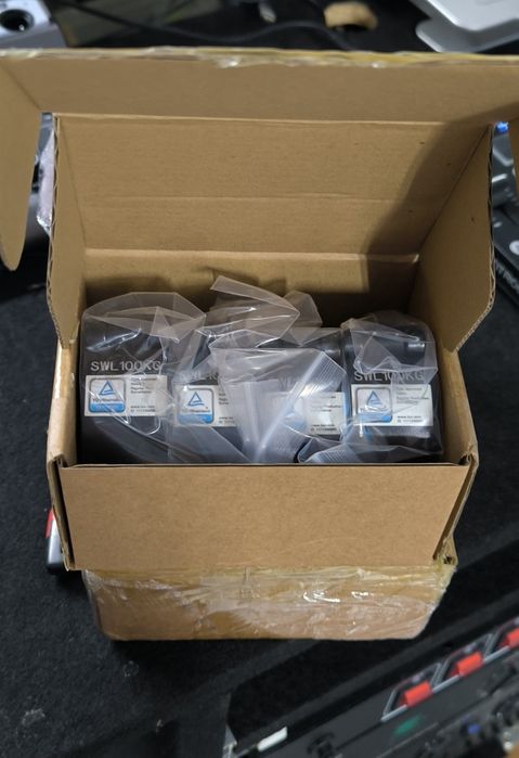 Abraçadeiras 48-50mm para luzes até 100kg