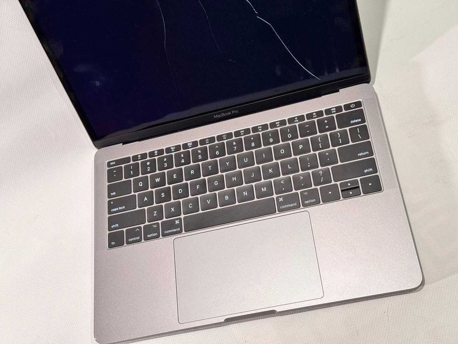MacBook Pro A1708 13"2017/i5-7360u/8/128; Ідеальний стан