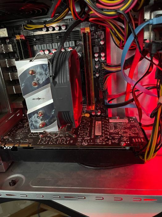 Ігровий компʼютер Xeon 2680 V2///GTX 1080 8Gb///16GB RAM