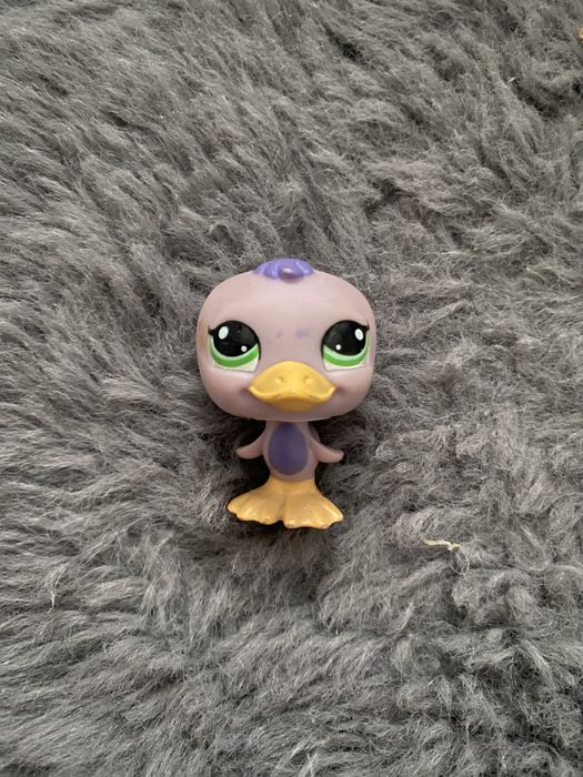 Figurka Littlest Pet Shop liliowa kaczka LPS  #1522 z 3 generacji