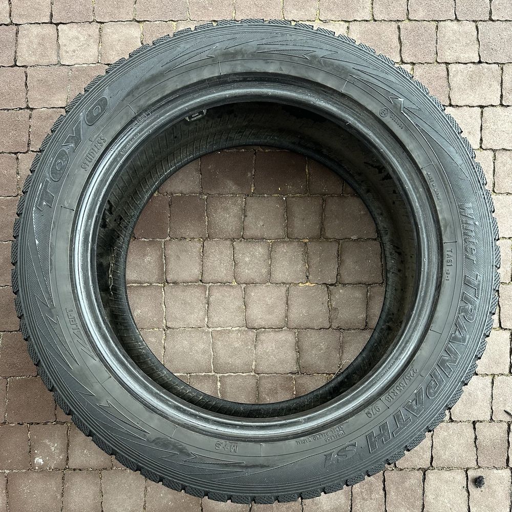 Зимові шини Toyo Winter Tranpath S1 TAS 225/55 R18 97Q пара на докатку