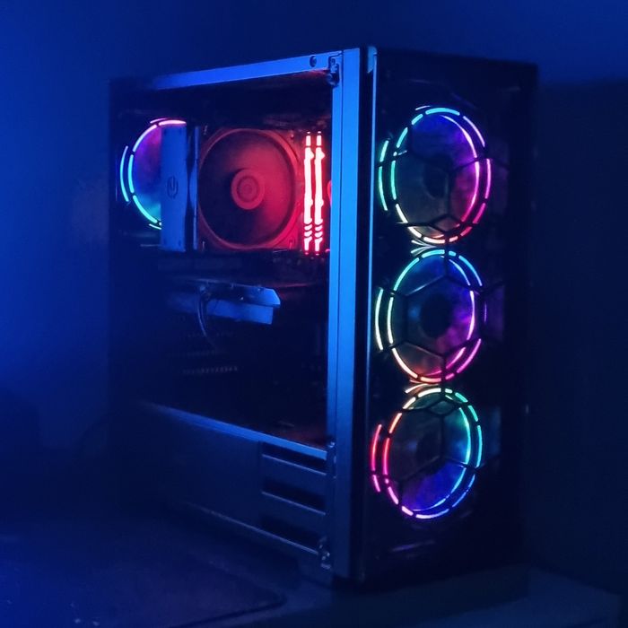 Komputer gamingowy R5 / 3060 / 16Gb / 500GB SSD / b450