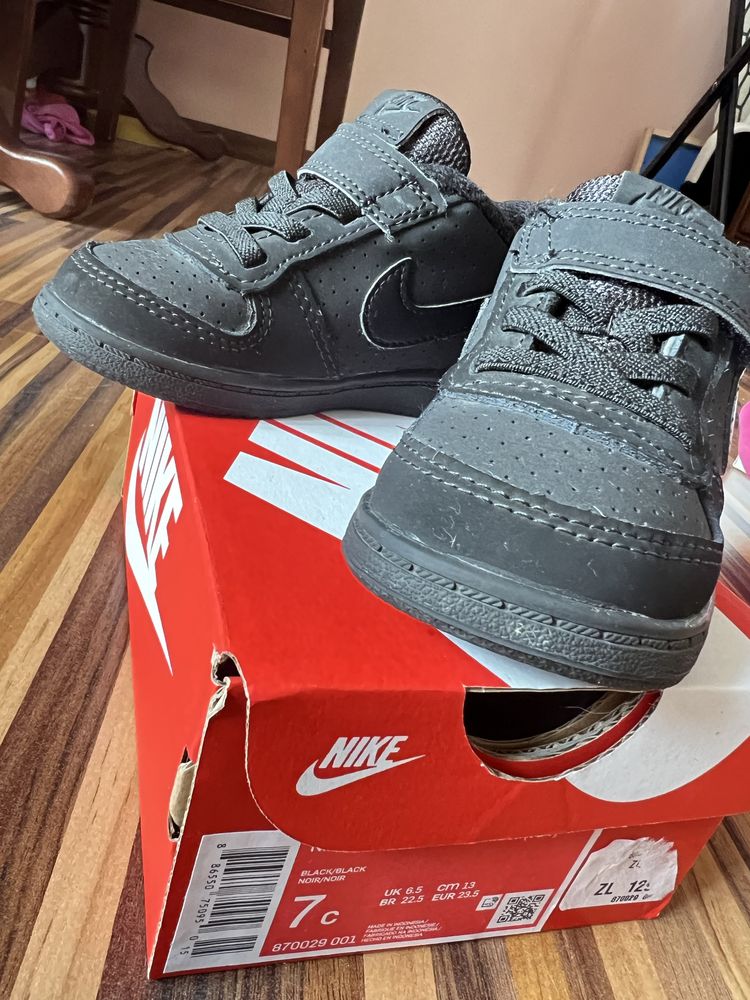 Buty Nike court borough low Czarne