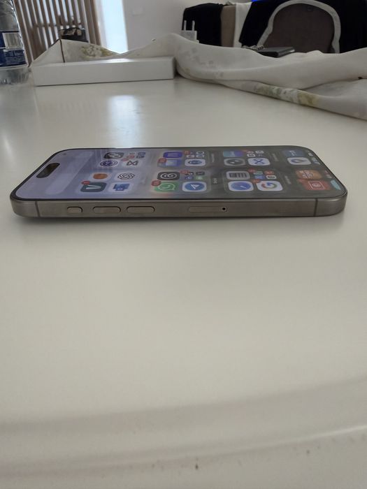 Iphone 15 pro 256GB Titânio Natural
