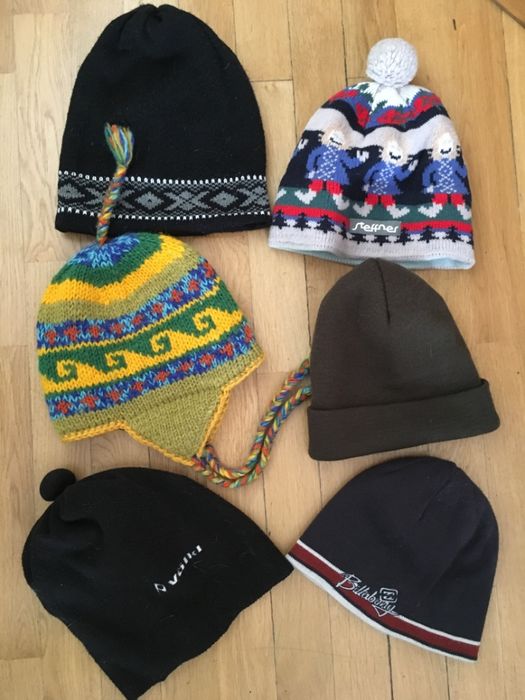 Шапки теплые модные