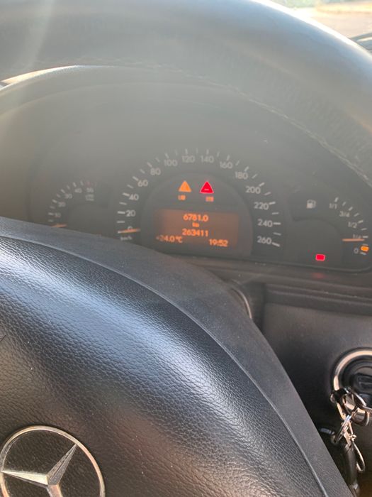 Mercedes Benz 270 CDI 2002