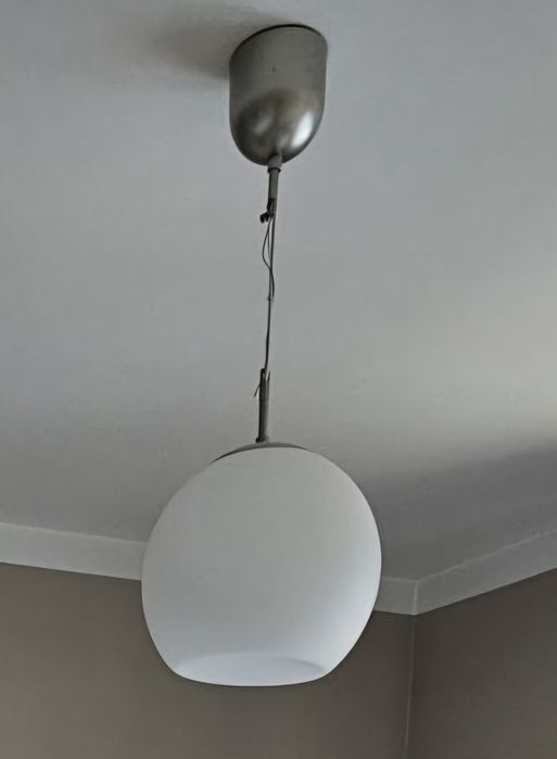 Lampa sufitowa wisząca kula szklana Ikea Minut T0915