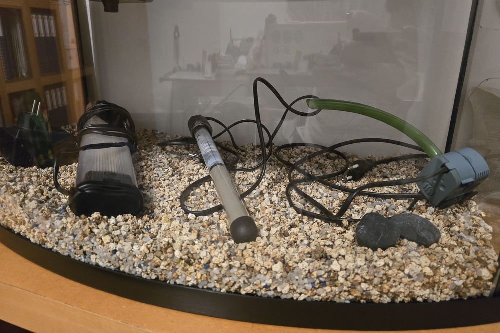 Aquário 70 L + Componentes