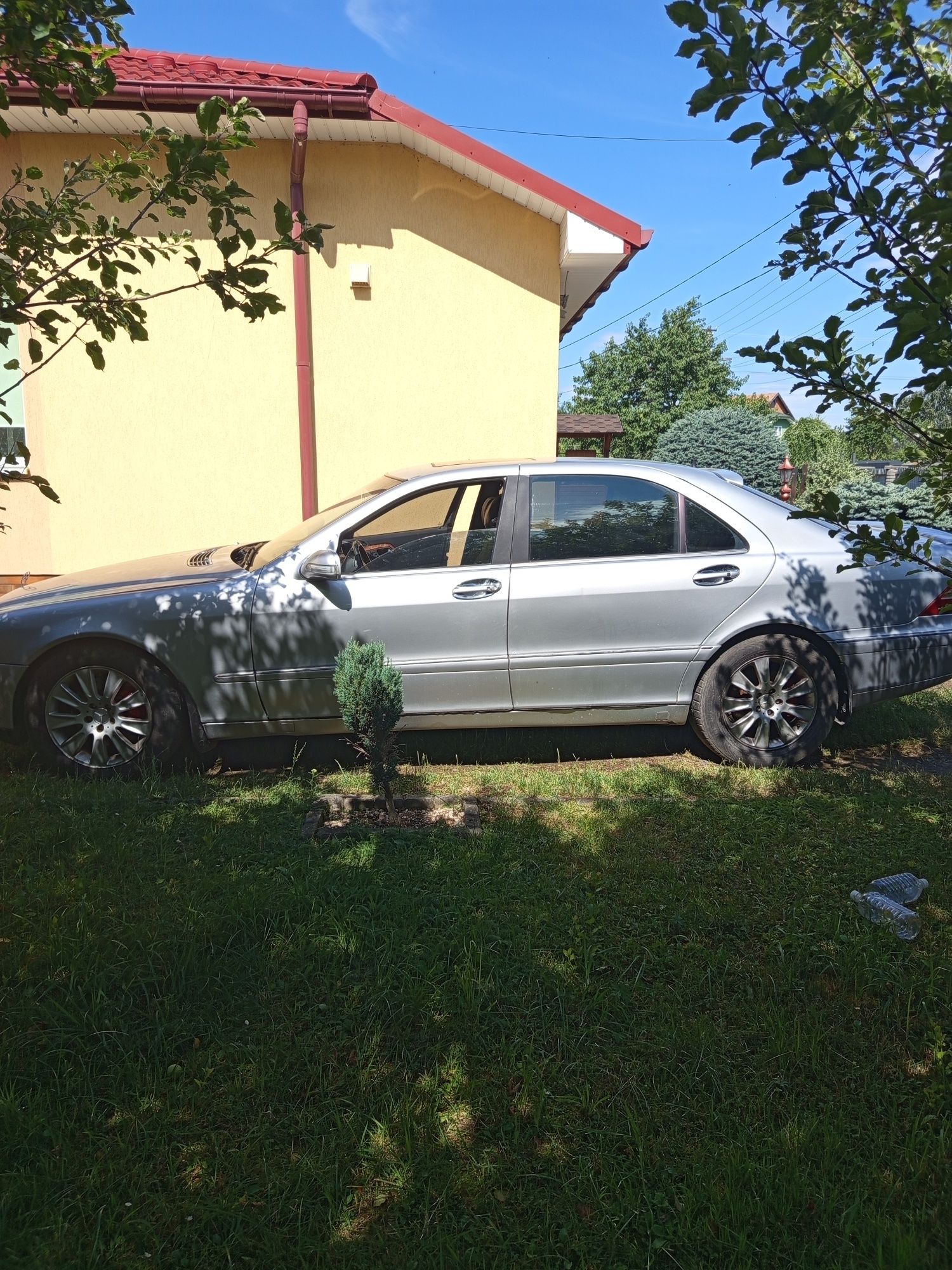 Продам Мерседес W220 S