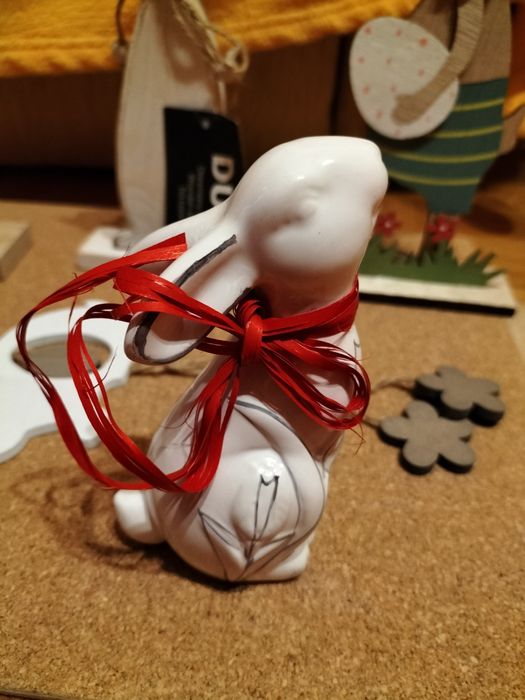 Zające Figurki wielkanocne