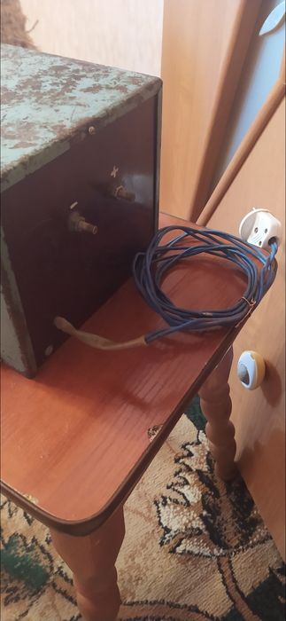 Зарядное устройство СССР автомобильное