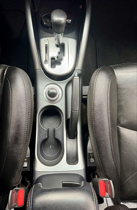 Продам Mitsubishi Outlander XL