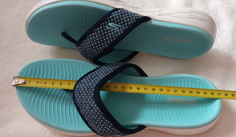 Klapki, japonki Skechers