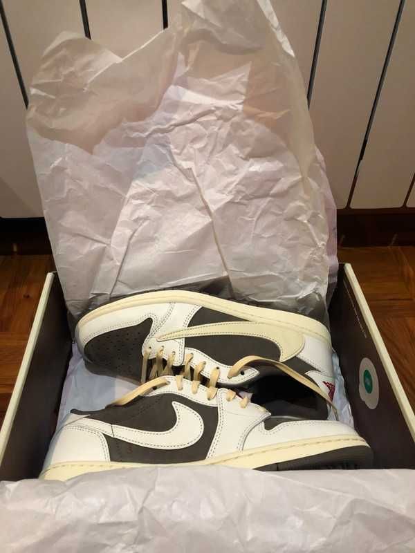 Jordan 1 Retro Low OG SP Travis Scott Reverse Mocha R.41