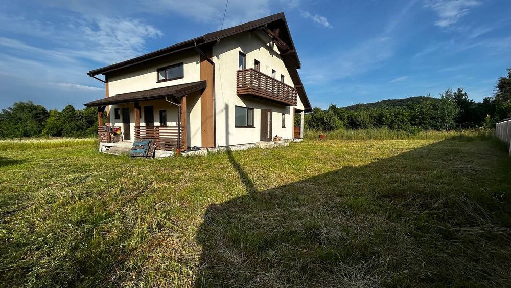 Оренда 3-кім. будинку, поруч з Крехівським монастирем