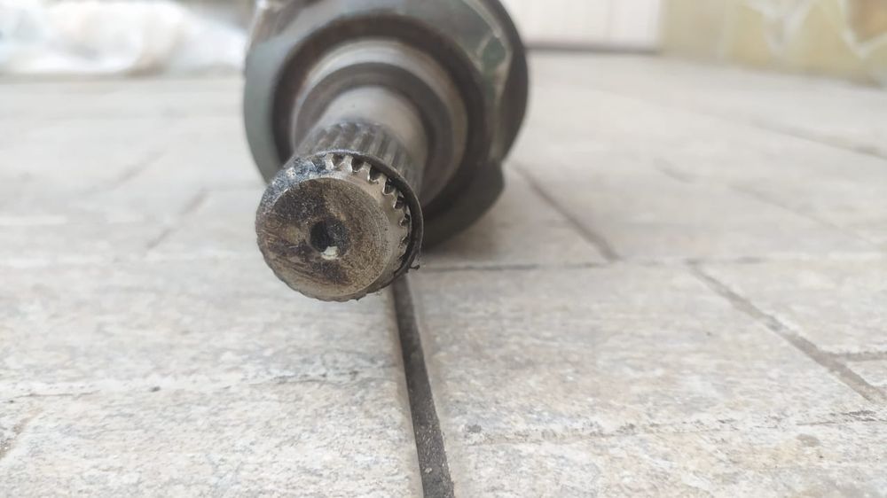 Шрус Мицубиси галант 8 1998г.