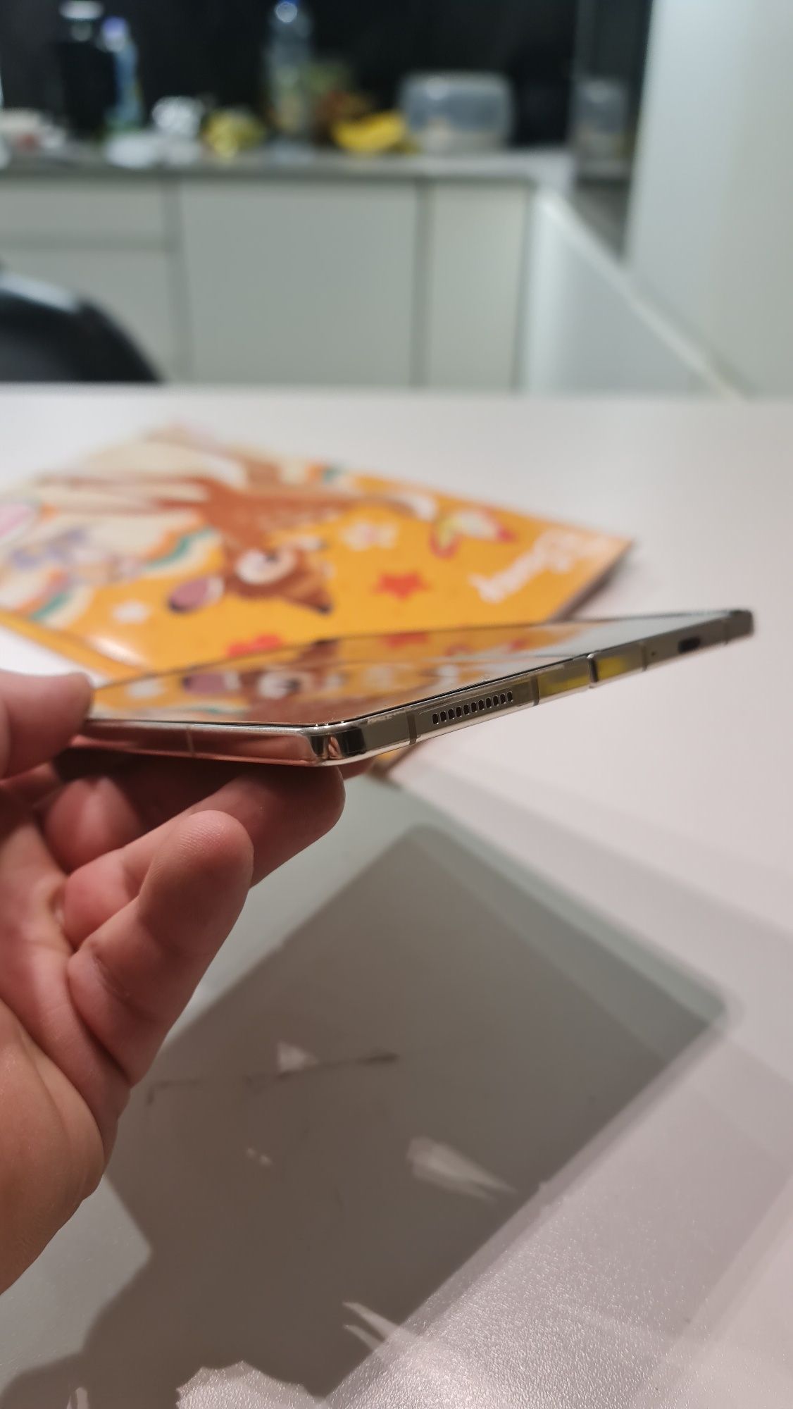 Fold 4 biały stan bdb