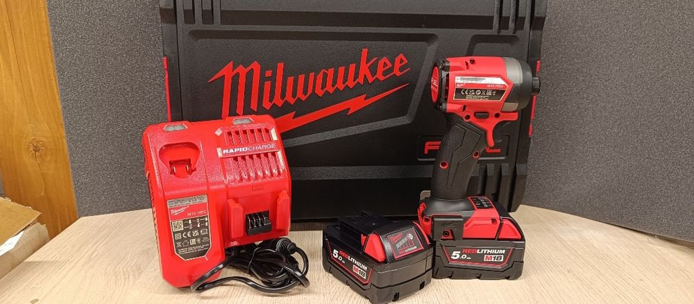 Zakrętarka udarowa m18 FID3-502x Milwaukee 2x5AH 226NM FV23%