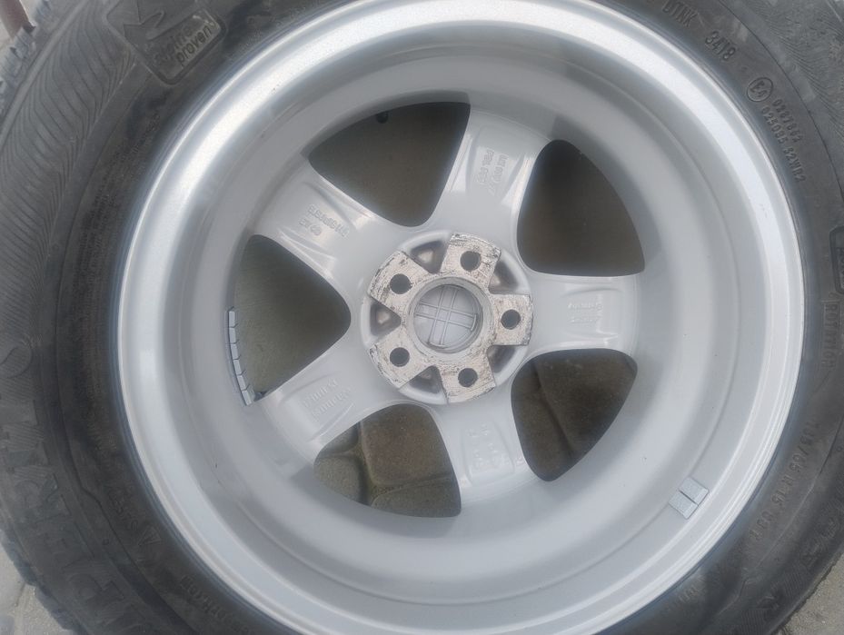 Komplet Kół Aluminiowych do VW/ Skoda # 185/65/R15 # ZIMA # Stan bdb !