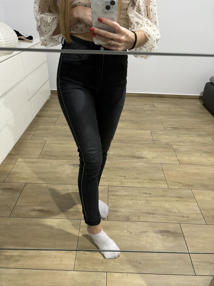 Spodnie z zdobieniami C&A