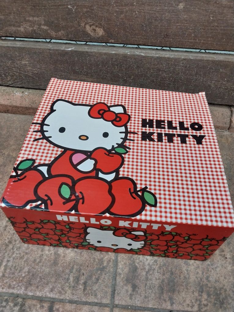 Кеди Hello Kitty