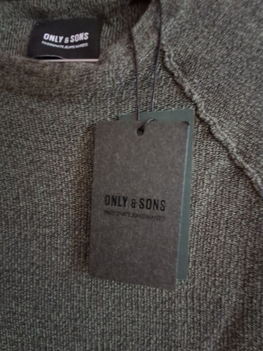 Pullover Only & Sons com etiqueta