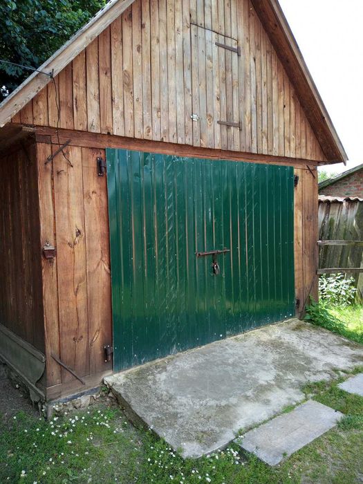 Продам гараж дерев'яний 6 м на 4 м