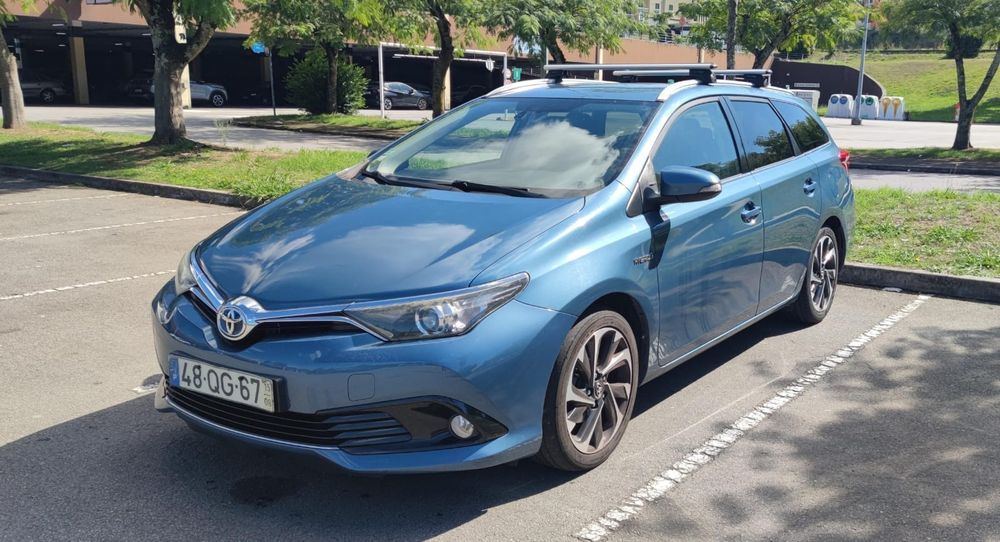 Toyota Auris Touring Sports 1.8 HSD Híbrido Automático – 2015