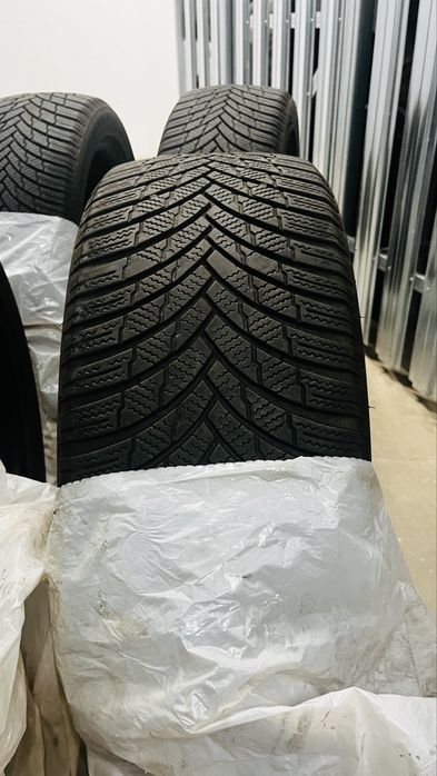 Firestone Winterhawk 4 235/50 r19 opony zimowe 2022