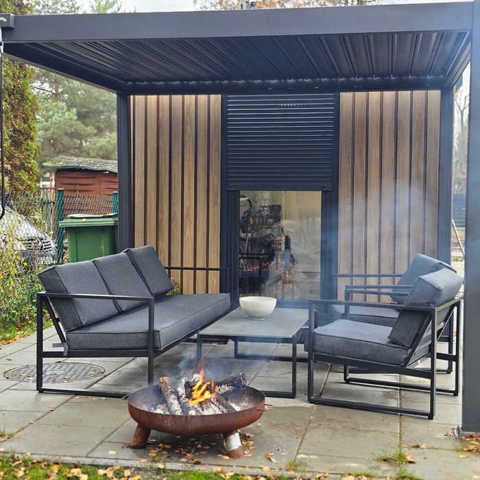 Pergola wraz z wypoczynkiem