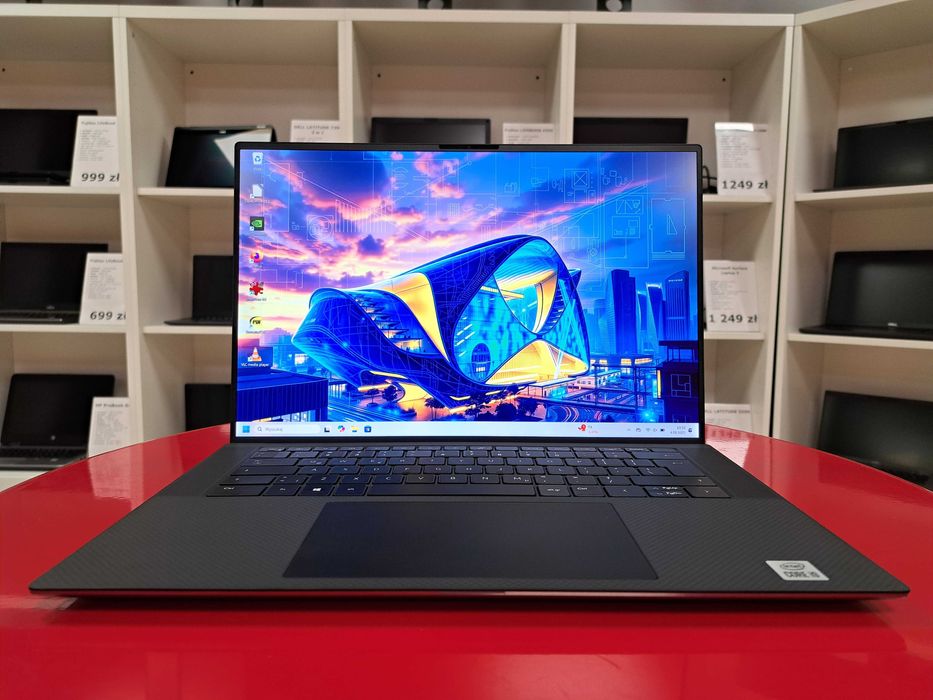 Lekka Stacja Robocza Dell Precision 5550 i9-10885h 32GB 1TB NVIDIA W11