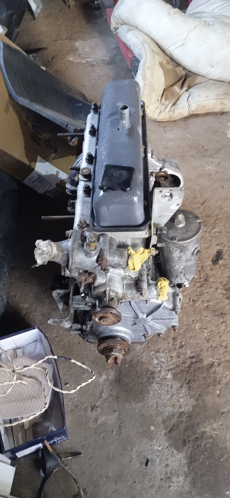 Двигун газ 24 10.