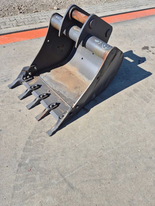 Nowa łyżka koparki zęby szerokość 75 80 60cm JCB VOLVO CAT sworzeń 60