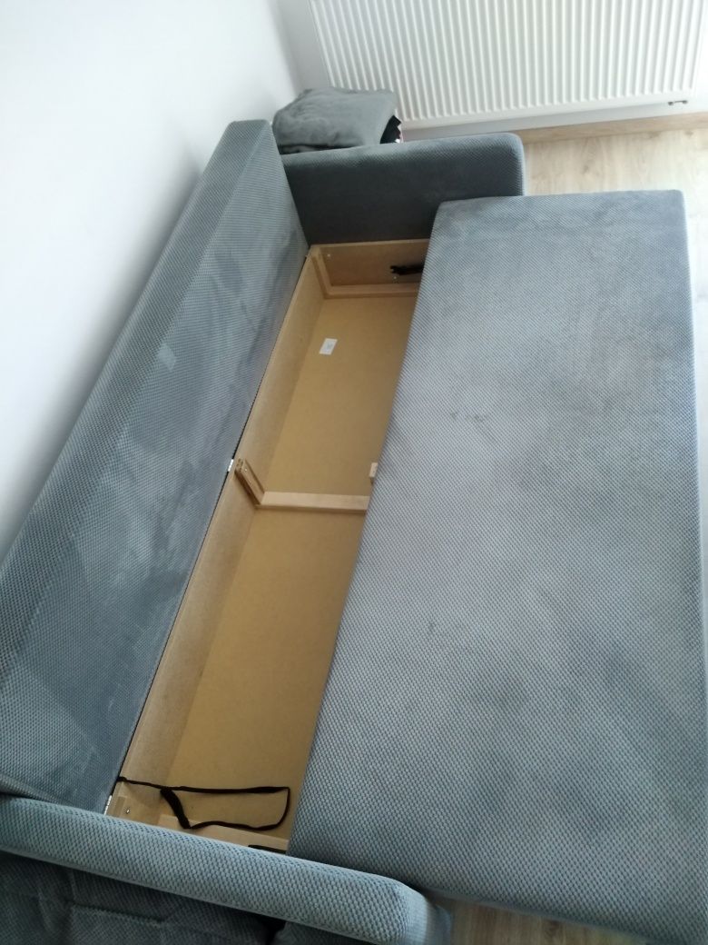 Sofa rozkładana Black Red White z pojemnikiem na pościel