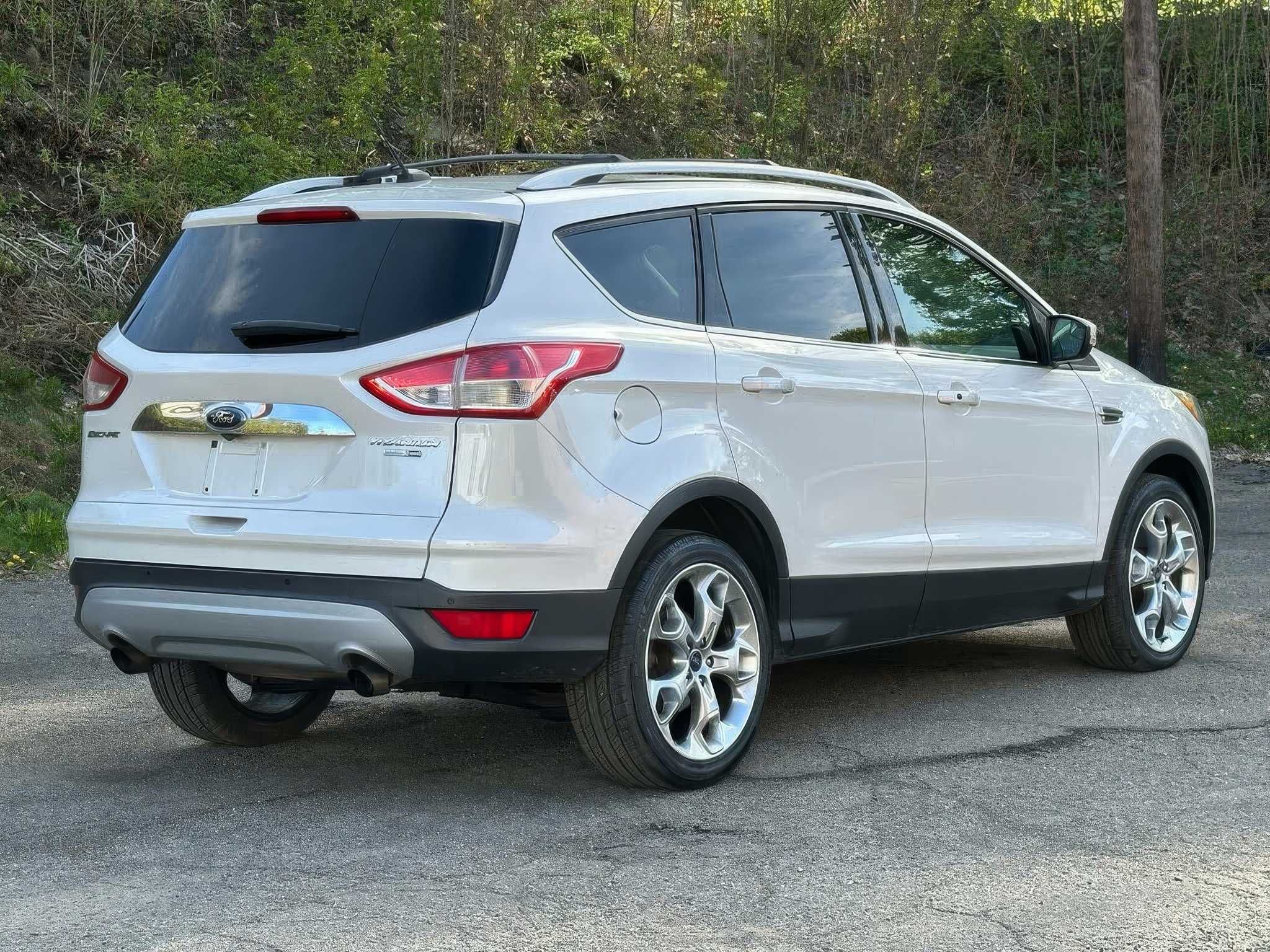 2014 Ford Escape Titanium