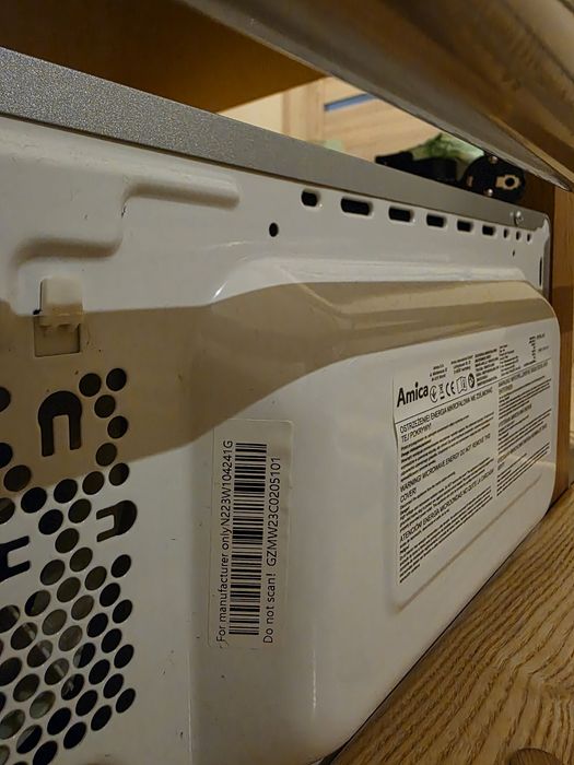 Kuchenka mikrofalowa Amica AMGF20E1S