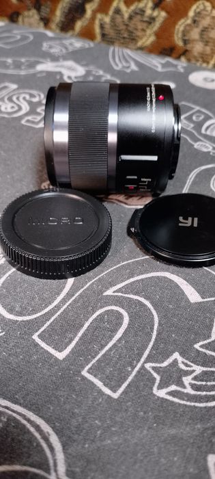 Светосильный объектив XIAOYI 42.5mm 1:1.8