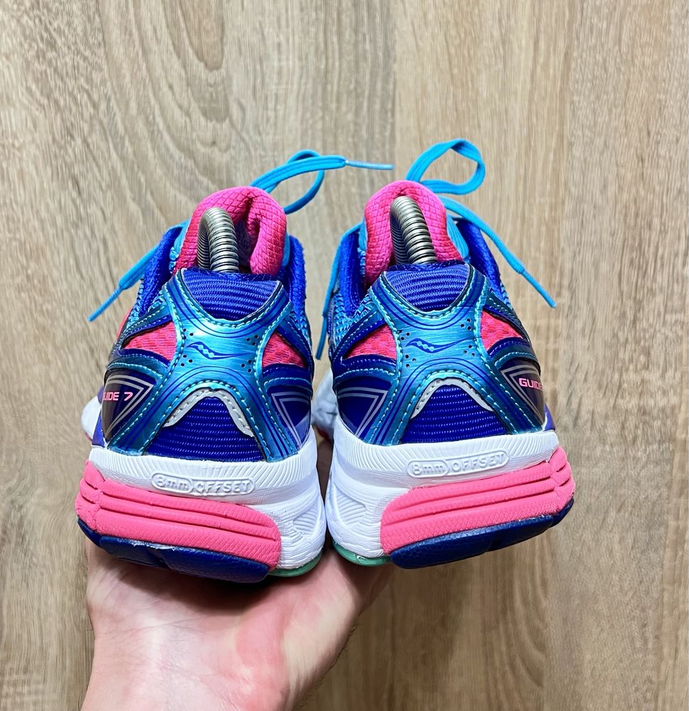 Кросівки Saucony Оригінал розмір 37,5