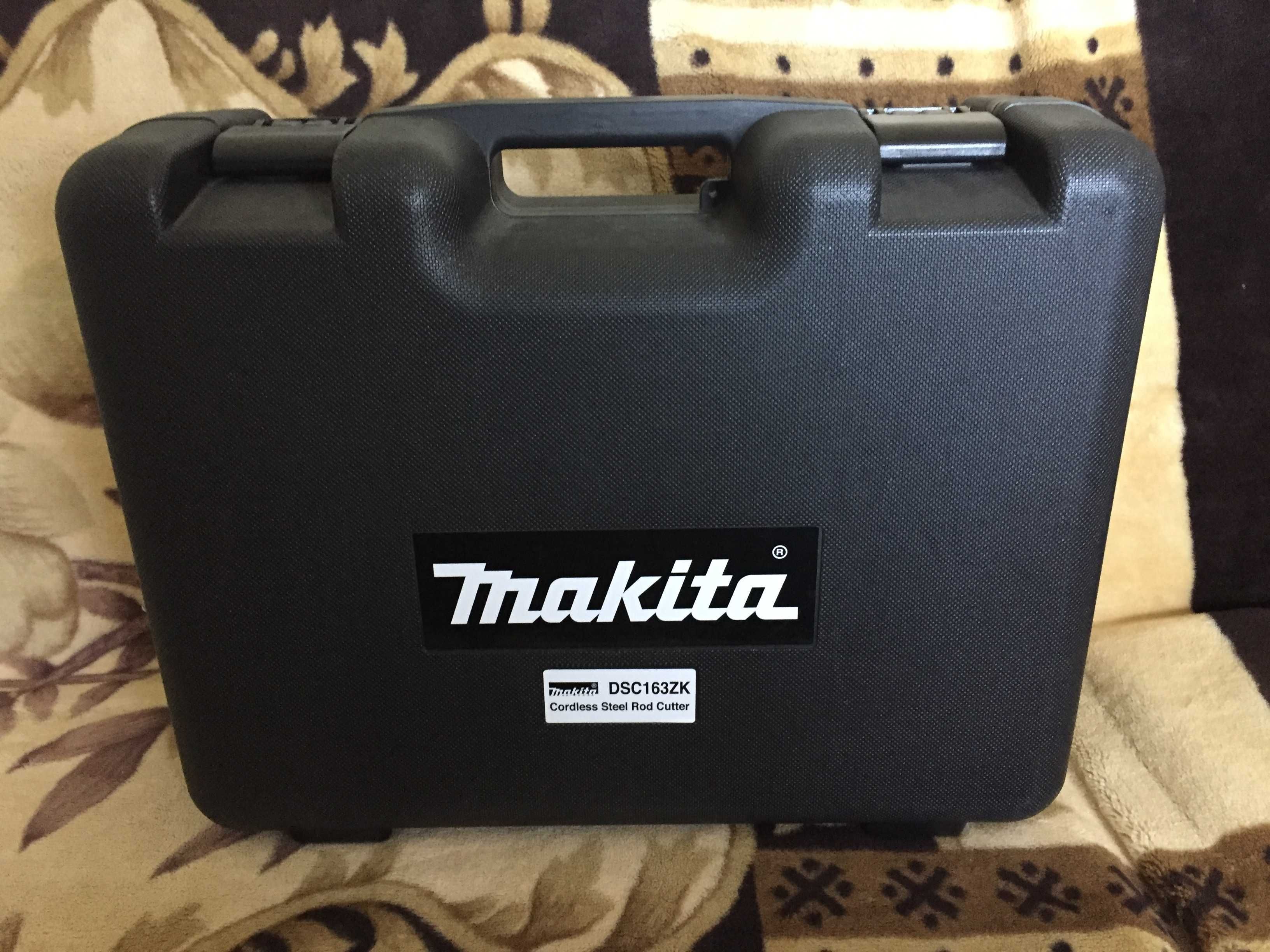 Duża walizka transportowa do Makita DSC163ZK