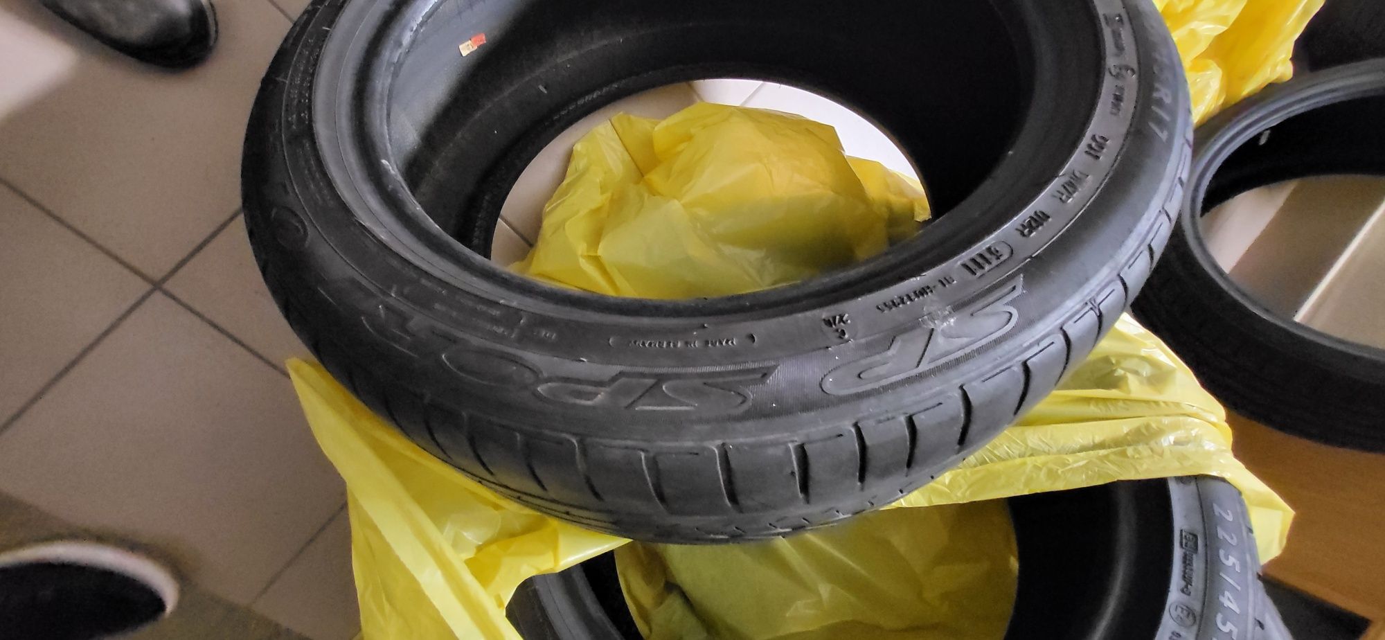 Opony Lato Dunlop SP Sport  225/45 R17