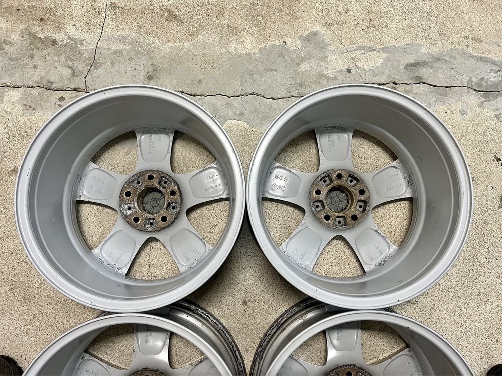 Felgi 18” cali BMW X5 E70 F15 Seria 3 F30 i FL F31 i FL Seria 1 E88