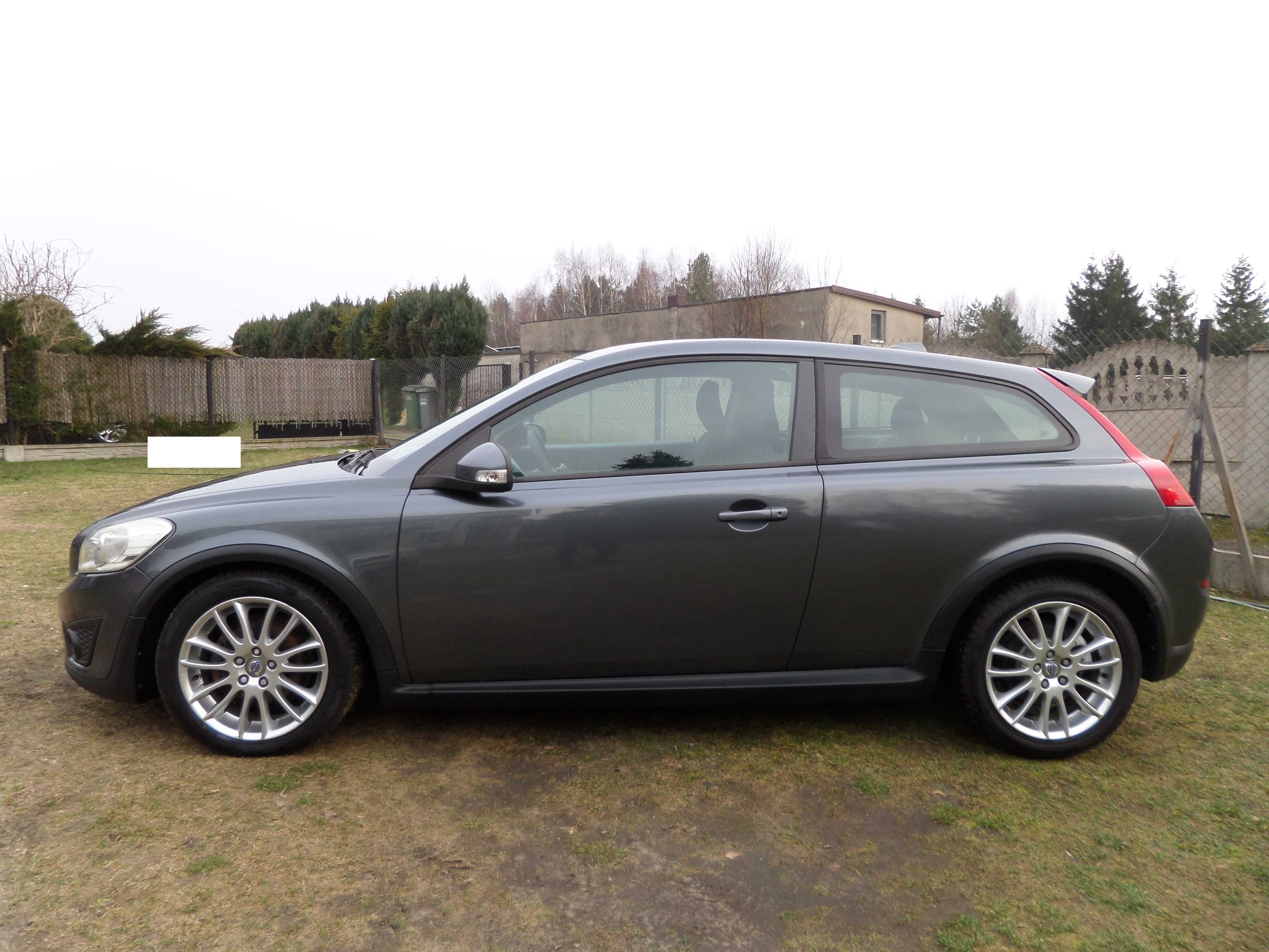 Volvo C30 -- 1.6 TurboDiesel -- 2010 rok