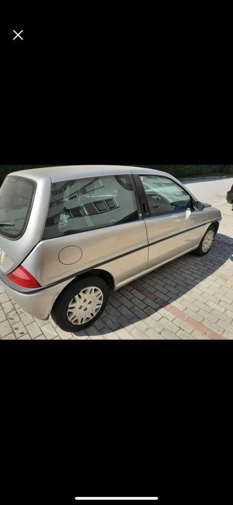 Lancia Y versão Elefantino