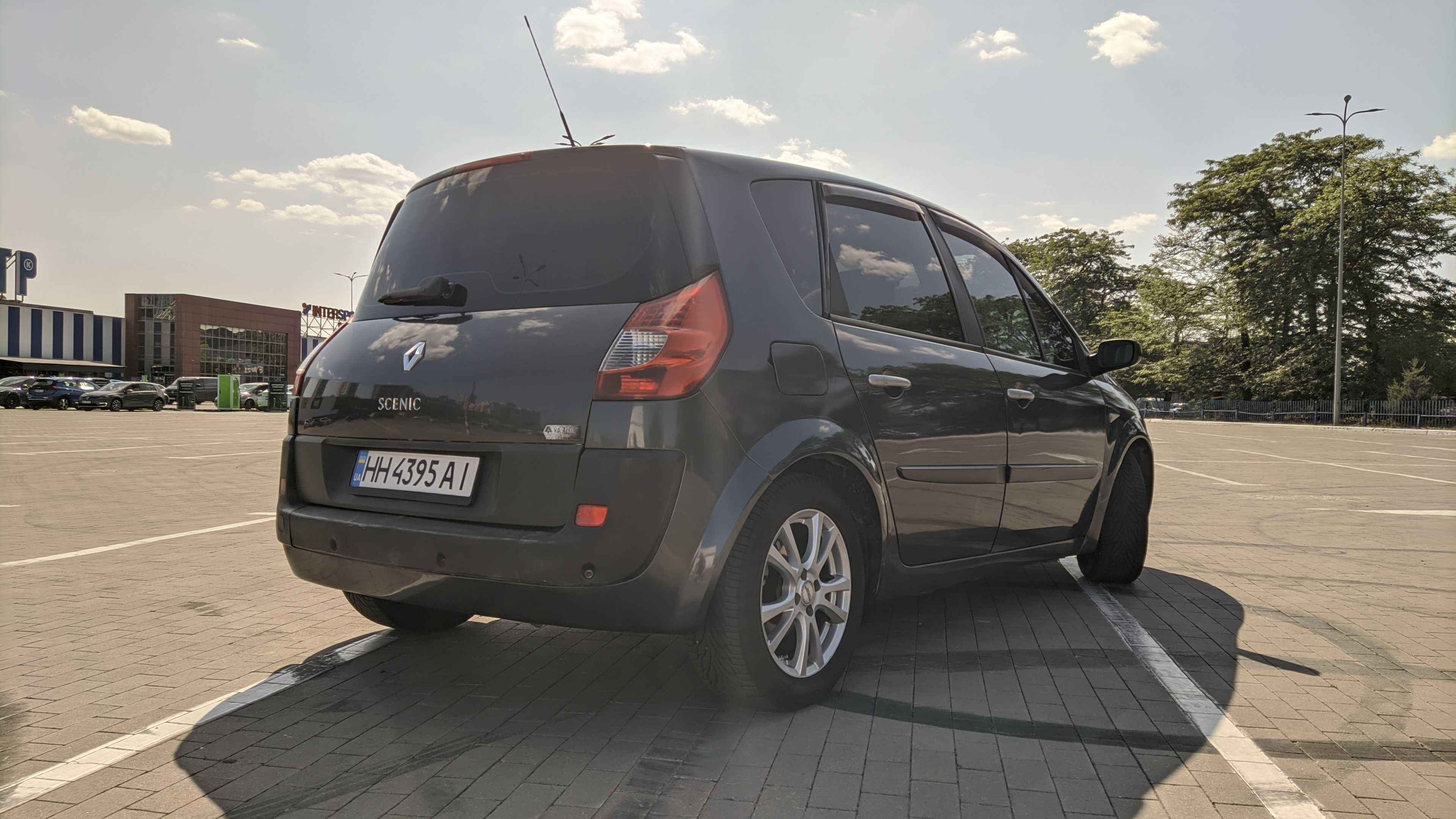 Renault Scenic II (Рестайлінг) 2008 р.в. Газ/Бензин (ГБО вписано в ТП)
