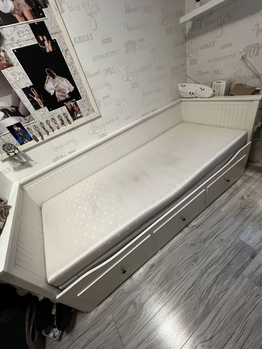rozkładane łóżko Hemnes Ikea