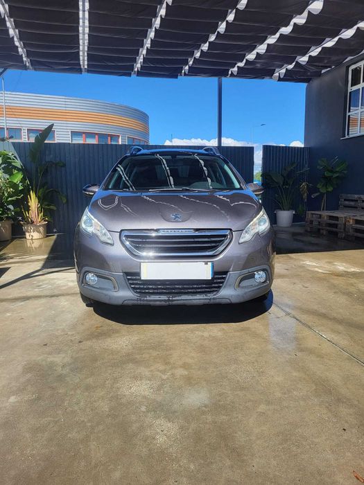 Peugeot 2008 1.2vti 82 cavalos