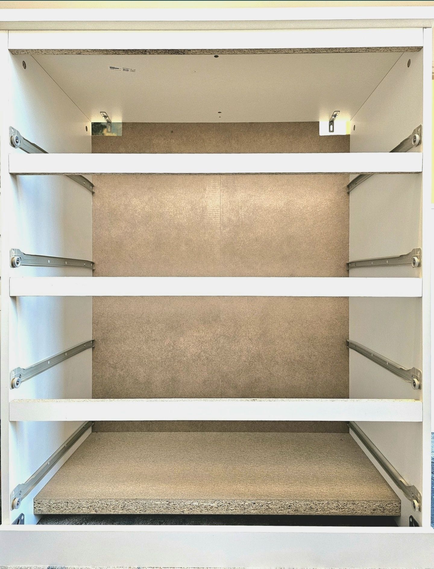 Komoda MALM z IKEA 4 szuflady, matowa